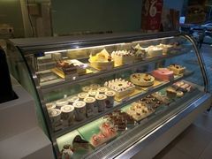 面包甜点陈列柜-BreadTalk面包新语·烘焙蛋糕(东方雅苑店)