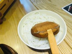 -蒙自源米线大王(昆明站店)