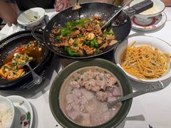 -费大厨辣椒炒肉(黄兴中心广场店)