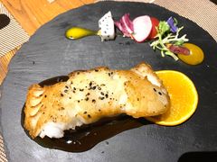 -喜洲吧·江畔老船厂·庭院餐厅(喜临院店)