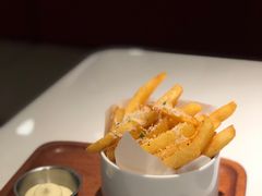 -阿妮叶李(光谷世界城店)