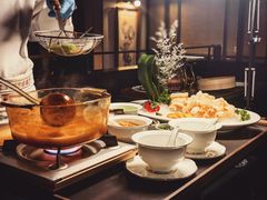 -海派悦庭·海胆烧麦·新融合菜(凯德广场店)