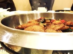 干锅土豆片-黄家饺子东北特色菜馆(湖滨商业街店)