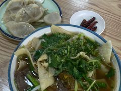 -清真·白家牛肉罩火烧老店(育才街店)