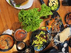 -合易泓烤肉·海肠捞饭(火车站店)