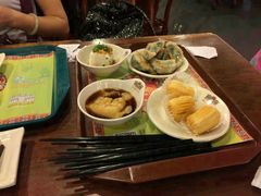 -海口骑楼小吃街