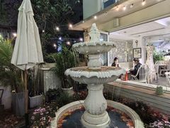 -秀儿家の小确幸花园西餐厅