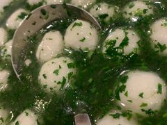 荠菜鱼丸-旭龙鱼头王(航华店)