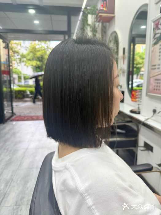 青霖·飘逸造型(芳草路店)图片