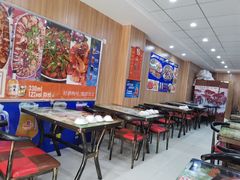 大堂-名超海鲜烧烤大排档