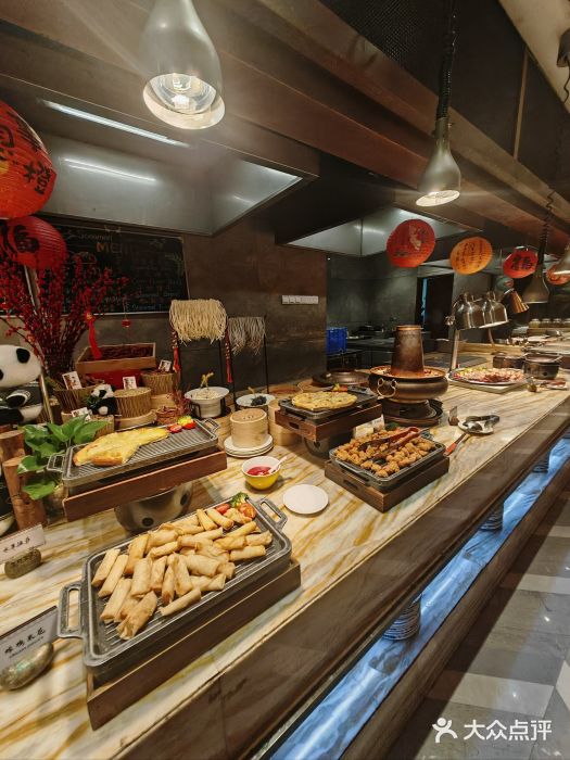 西藏饭店·亚克·食光自助餐厅(文殊院店)图片