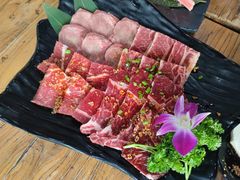 -鹤一烤肉自助餐厅(中关村店)