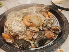 -巧克力渔家.小船海鲜胶东菜(万平口店)