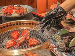 -铭牛烧肉·和牛海鲜自助(高新月牙湖店)