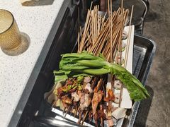 -钢管厂五区小郡肝串串香(蜀都万达店)