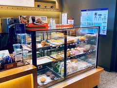 面包甜点陈列柜-星巴克(北京广渠门名敦道店)