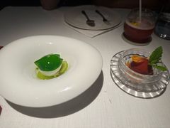 -弦月窗LUNETTE BY AMANDA(复兴路店)