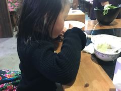 -果松木炭酸菜铜火锅·外婆参鸡汤