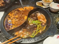 鸳鸯锅-井格重庆火锅(临平银泰城店)