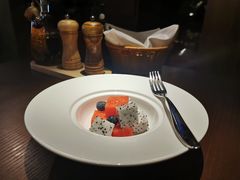-卡普里披萨·牛扒·下午茶