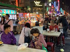 -六合夜市