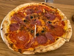 传统玛格丽特披萨-城市大道红炉披萨烘焙坊