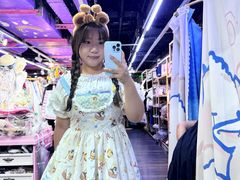 -甜镜物语 LOLITA·汉服·JK制服三坑生活馆(滨江道店)
