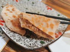 阿拉善驼肉馅饼-格日勒阿妈蒙古厨房(大召店)