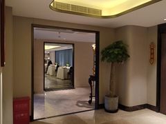 -顺峰(农展馆店)