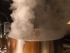 -咕嘟草帽鱼·牛奶一样的鲜鱼汤(天鹅湖万达广场店)
