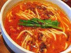 小锅米线-云海肴·汽锅鸡·云南菜(天山百盛优客店)