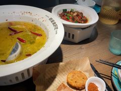 -酸渡·老坛酸菜鱼·现炒下饭菜(港惠新天地店)