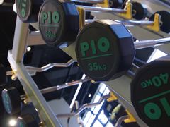 器械区-GMJ·24H健身房(北外滩店)