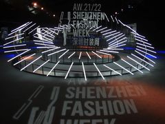 -欢乐海岸椰林沙滩-2025湾区超级灯会
