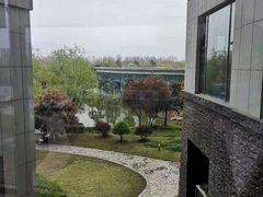 -南阳建业森林半岛假日酒店