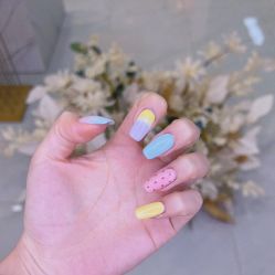 -莉娜美睫·穿戴甲