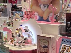 -泡泡玛特POPMART(龙湖杭州滨江天街店)