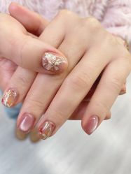 -济南花里美甲美睫