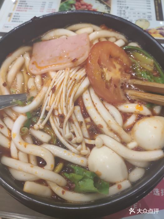 猪脑壳凉面砂锅土豆粗粉图片 - 第1张