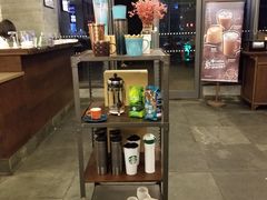 -星巴克(南宁民歌湖店)