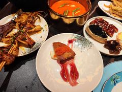 -雍容荟帝王蟹活龙虾展台自助(IFS黑金店)