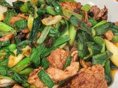 蒜苗盐煎肉-雨田饭店(华兴东街店)