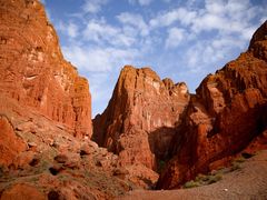 -天山神秘大峡谷