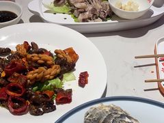 -杨氏青龙虾·羊蝎子(托乐嘉店)