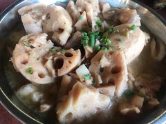 -御霞苑泥烩鸡休闲农庄