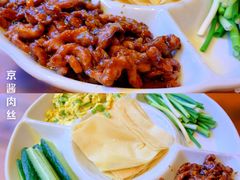 -闯关东东北农家菜(崂山石老人店)