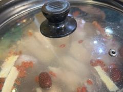 -濠轩阁特色生蚝火锅(水湾路店)