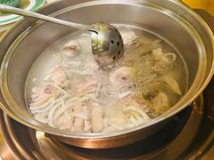 -润园四季椰子鸡火锅(卓越INTOWN店)