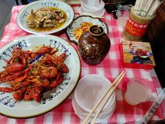 -小球滚滚湘菜馆·烤鱼·口味虾(太平街店)