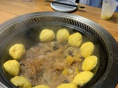 -锅老头海鲜铁锅炖